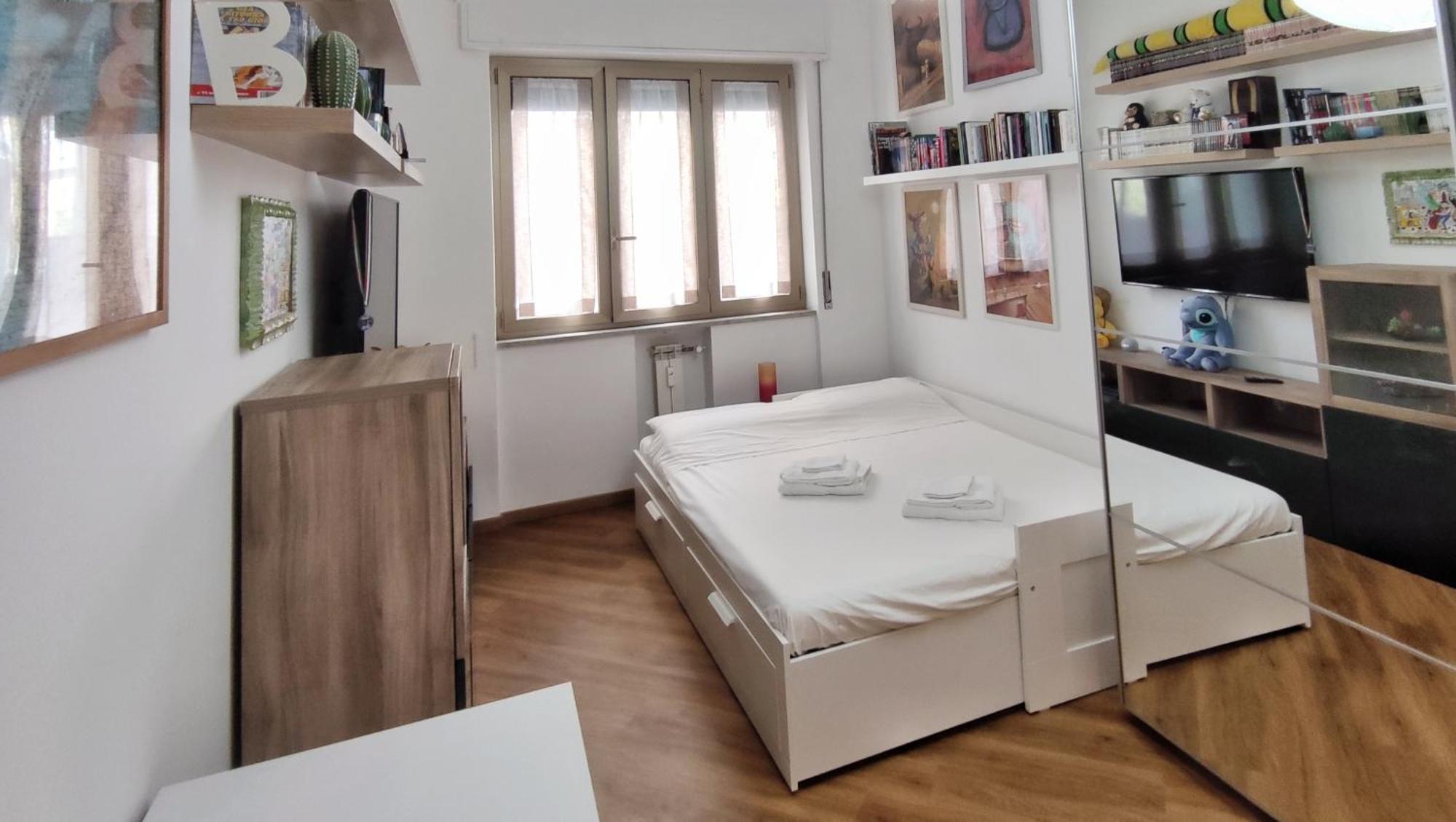 Bb Ruri Bed & Breakfast Genoa Bagian luar foto
